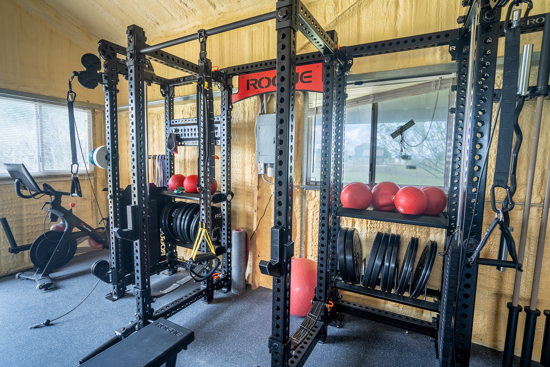 Gym 2-9